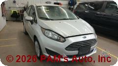 Vehicle photo 2