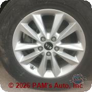 Vehicle photo 9