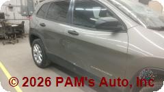 Vehicle photo 3