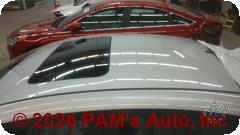 Vehicle photo 8
