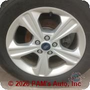 Vehicle photo 9