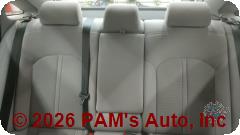 Vehicle photo 11