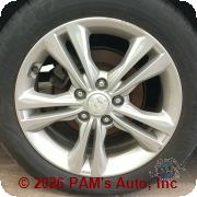 Vehicle photo 9