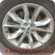 Vehicle photo 9