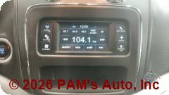 Vehicle photo 13