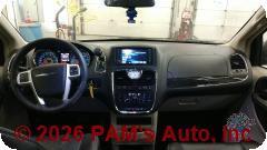 Vehicle photo 14