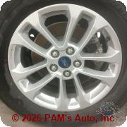 Vehicle photo 9