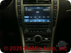 Vehicle photo 13