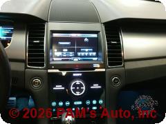 Vehicle photo 13