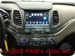 Vehicle photo 13