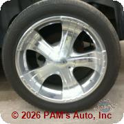 Vehicle photo 9