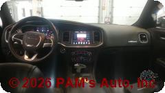 Vehicle photo 14