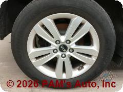 Vehicle photo 9