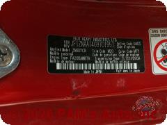 Vehicle photo 16