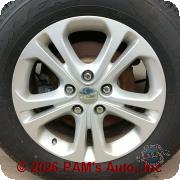 Vehicle photo 9