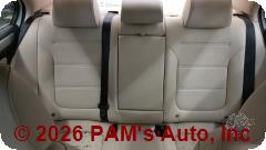 Vehicle photo 11