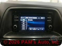 Vehicle photo 13