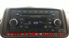 Vehicle photo 13