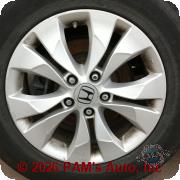 Vehicle photo 9