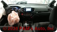 Vehicle photo 14