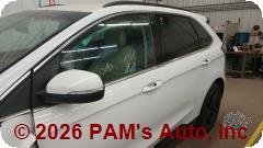 Vehicle photo 7