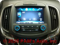 Vehicle photo 13