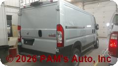 Vehicle photo 5