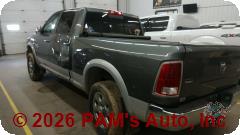 Vehicle photo 6