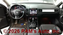 Vehicle photo 14