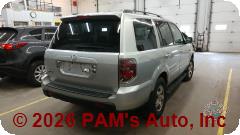 Vehicle photo 5