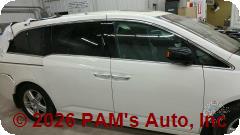 Vehicle photo 3