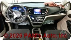 Vehicle photo 14