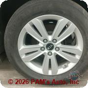 Vehicle photo 9