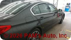 Vehicle photo 3