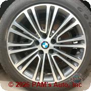 Vehicle photo 9