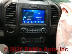 Vehicle photo 13