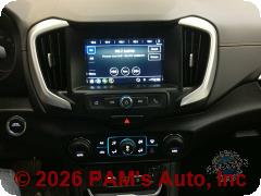 Vehicle photo 13