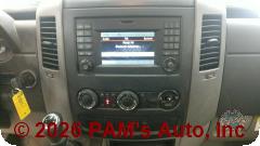 Vehicle photo 13