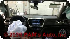 Vehicle photo 14