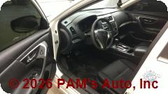 Vehicle photo 10