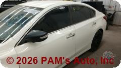 Vehicle photo 7