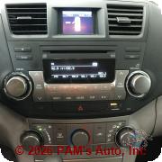 Vehicle photo 13