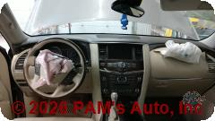 Vehicle photo 14