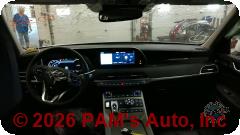 Vehicle photo 14
