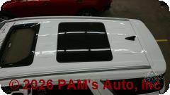 Vehicle photo 8