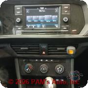 Vehicle photo 13