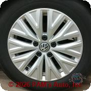 Vehicle photo 9