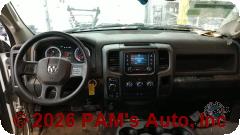 Vehicle photo 14