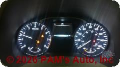 Vehicle photo 12