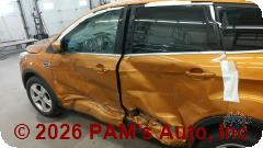 Vehicle photo 7